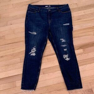 Old Navy Rockstar Distressed High Rise Ankle Jeans